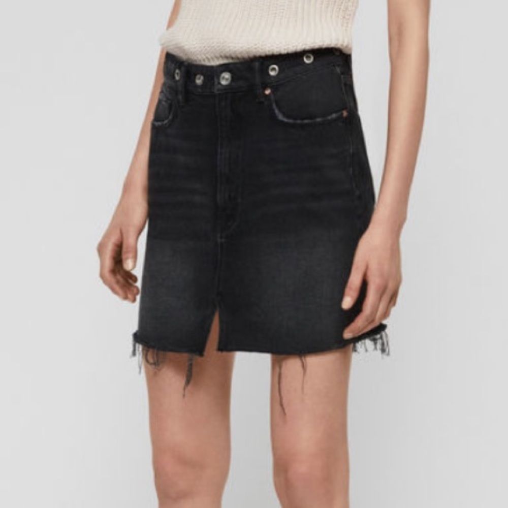 Lila Eyelit Jean Skirt